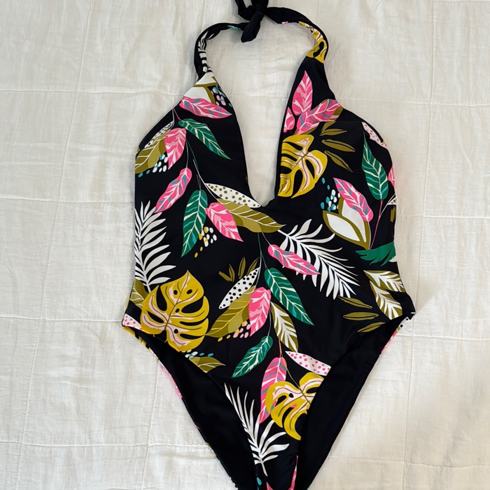 Cupshe One Piece Swimsuit Tropical Print Size XL NWT